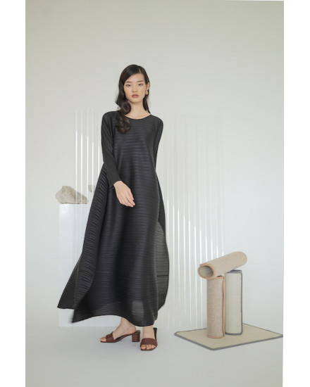 Gahma Dress Black - PREORDER