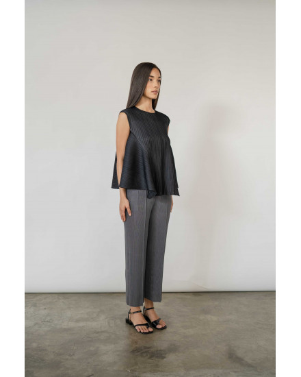 Maude Top in Charcoal
