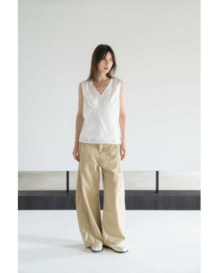 Mamo Textured Satin Top in White